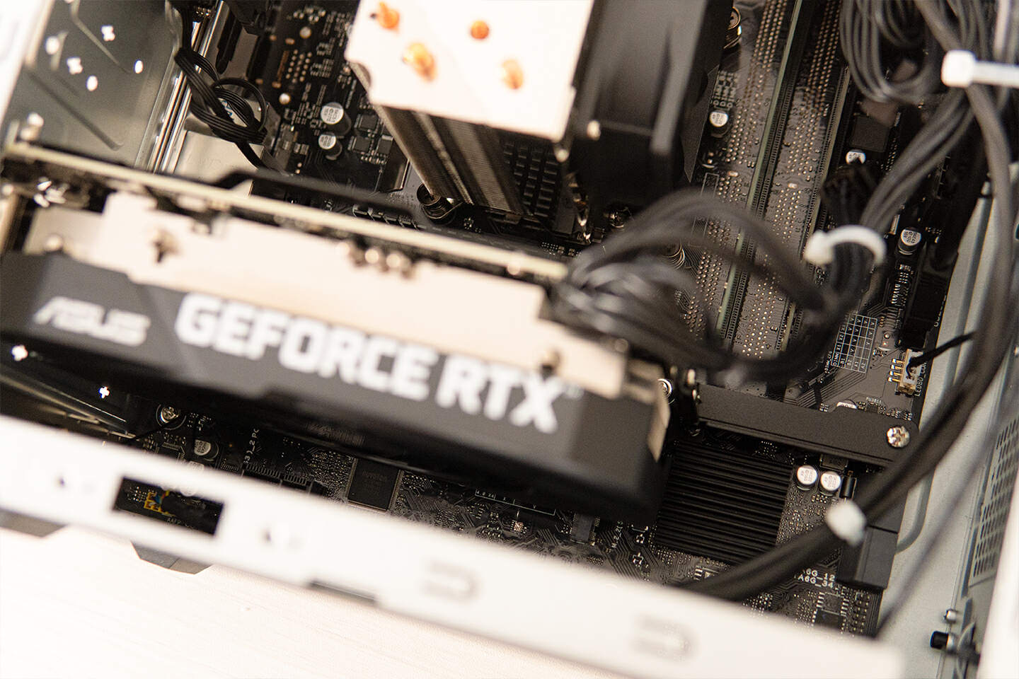 华硕天选x2023是什么机型,华硕天选x2023支持2k显示屏吗