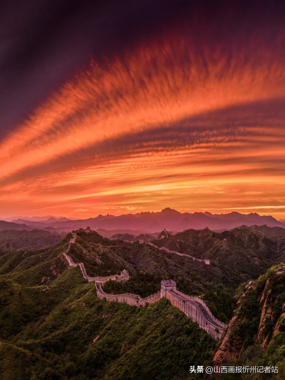 从未见过的绝美景点,长城摄影师