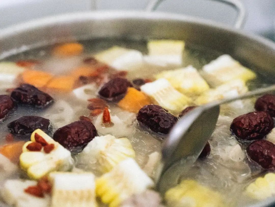 这4道养生汤暖心又暖胃,滋阴润燥又好喝的汤