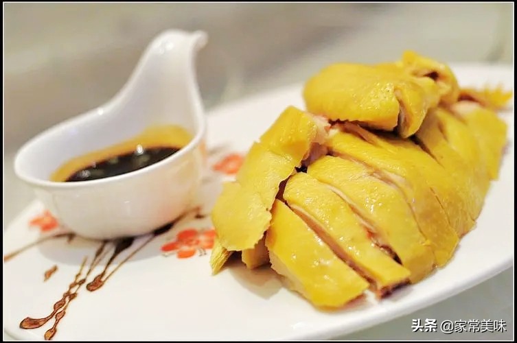 广东人年夜饭爱吃什么菜?这8道硬菜,有荤有素,道道粤菜经典