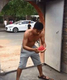 成吉思汗为什么能打到了欧洲,成吉思汗打到欧洲为什么不打下去