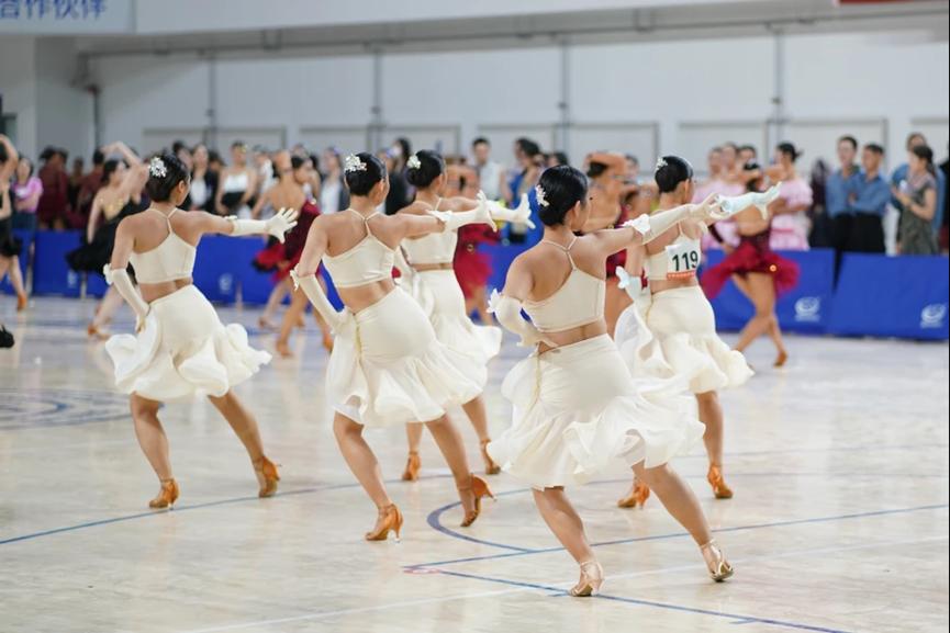 做强农健身先锋，展农大青春风采（多图预警）——我校体育健儿参加首都高校体育赛事纪实