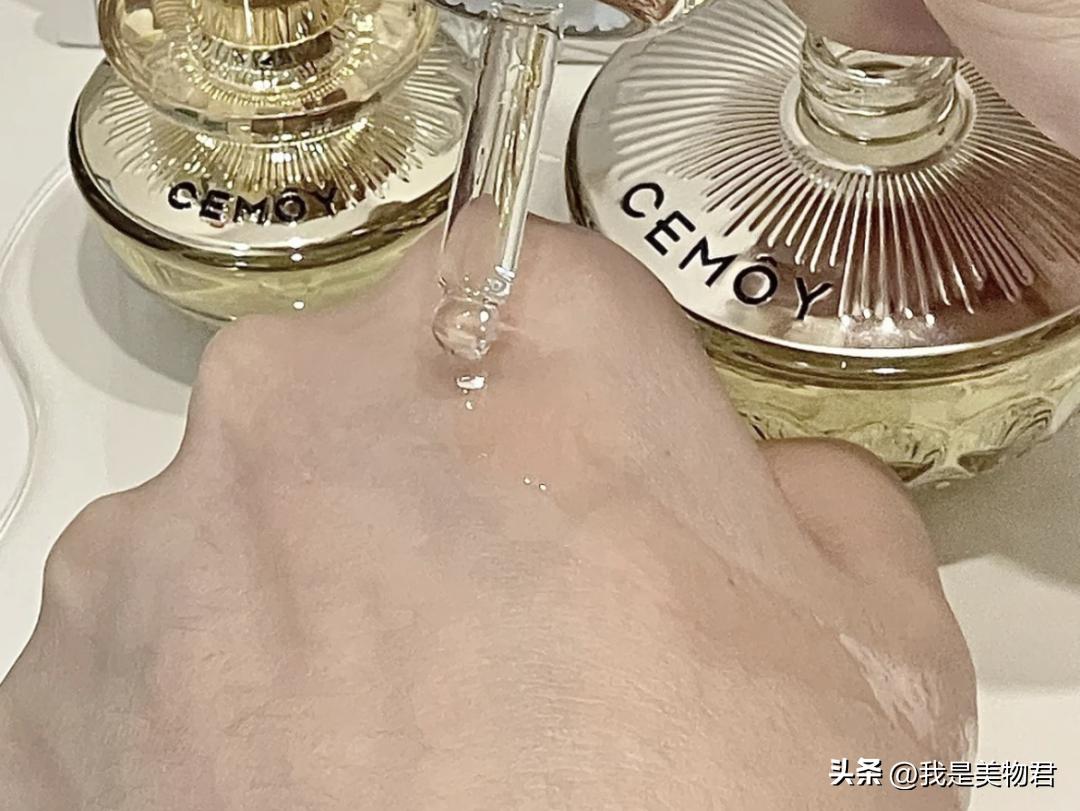 以油养肤皮肤反黑怎么治疗,角鲨烷以油养肤正确方法