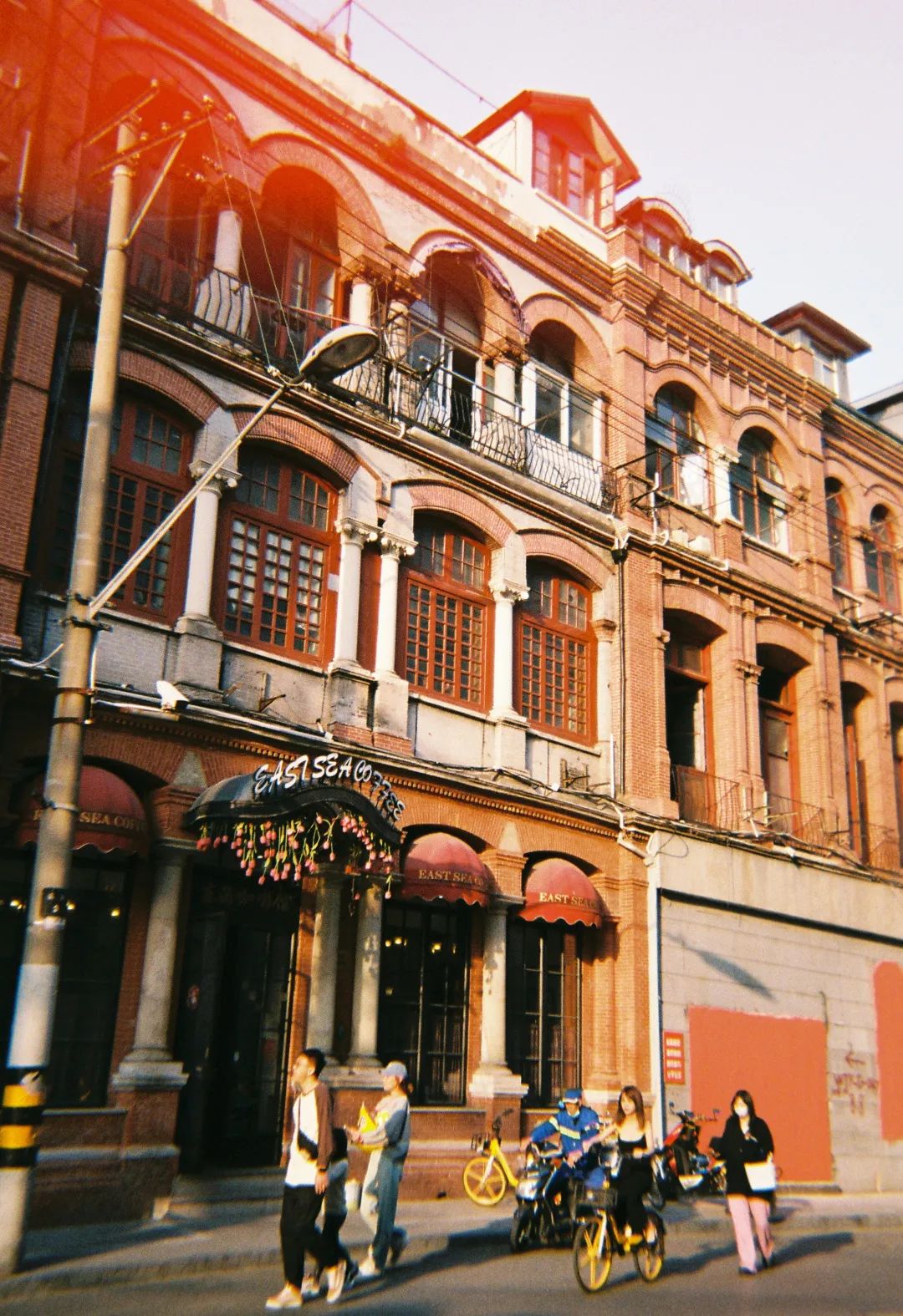 富士胶片1986一次性胶片相机，为什么这么受欢迎？