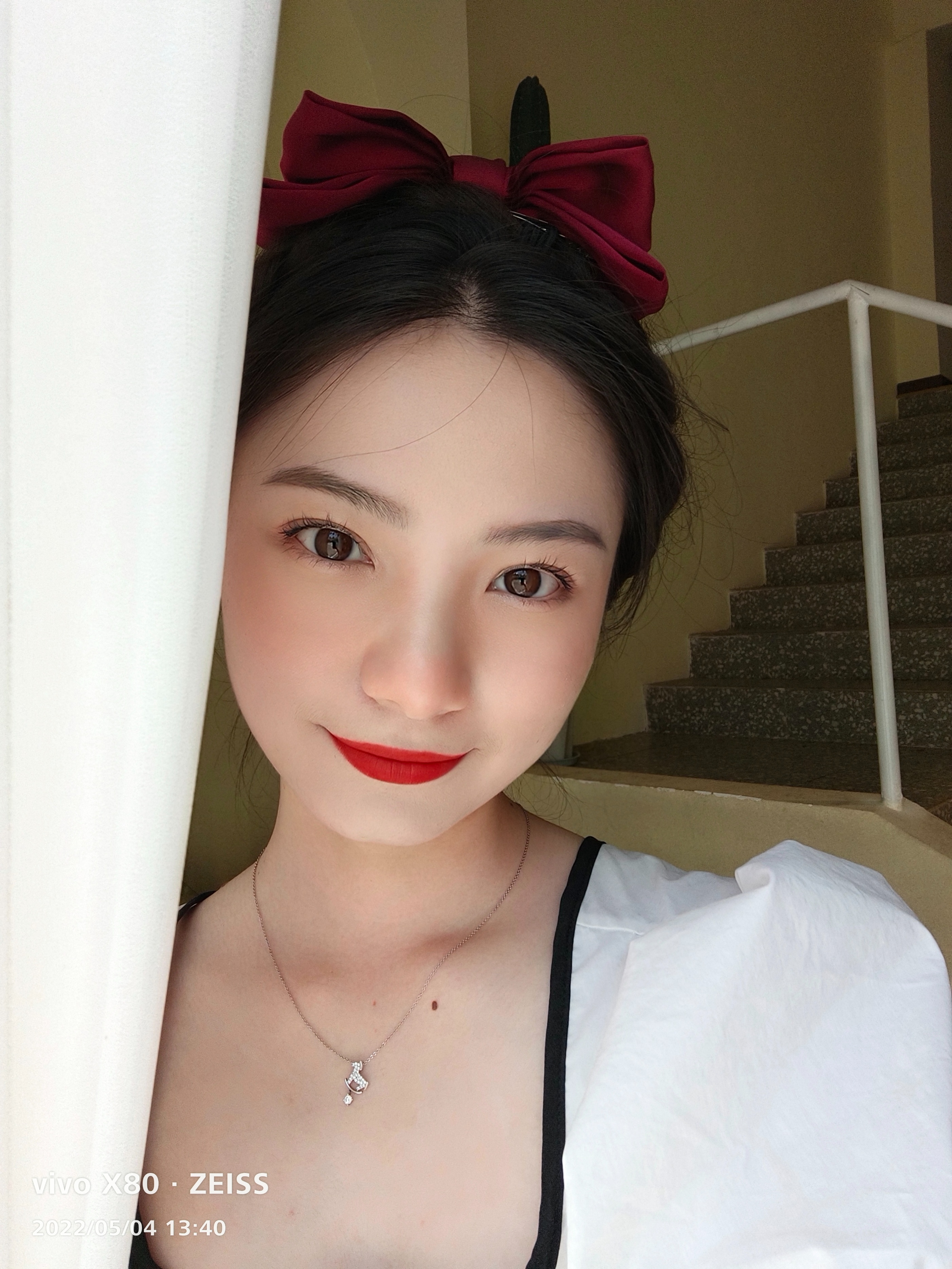 vivox80pro天玑9000吃鸡画质,vivox80pro旅程版抗摔测试