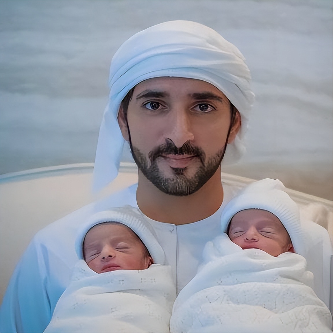 迪拜王子哈曼丹与妻子真实生活,迪拜最帅王子哈曼丹