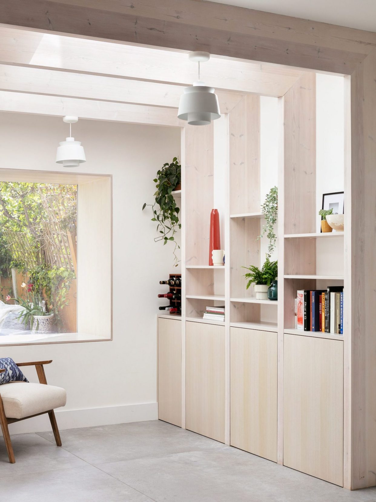 浼︽暒璞崕浣忓畢椤跺眰鍏瘬,浼︽暒鐜颁唬璞畢鍏瘬