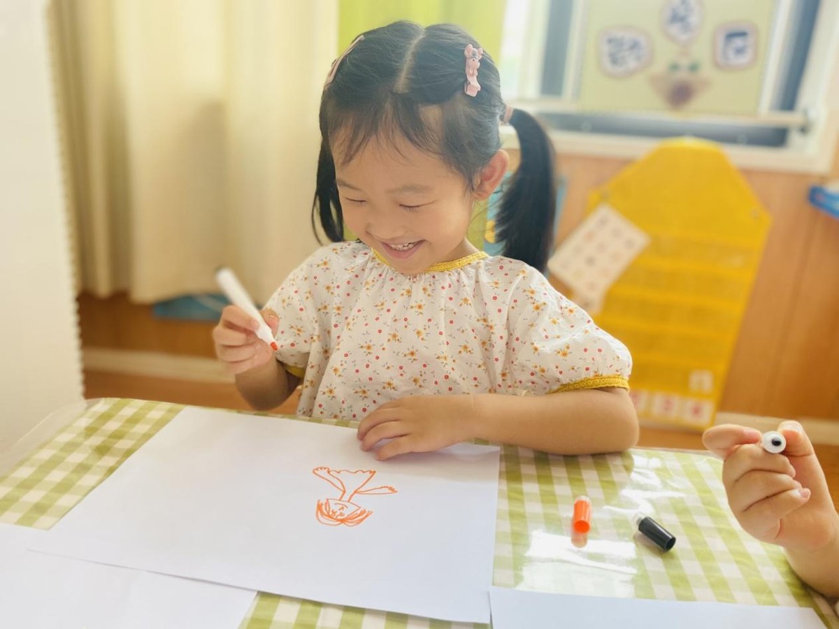 心怀皓月致敬师恩主题活动介绍,幼儿园心怀皓月致敬师恩小视频