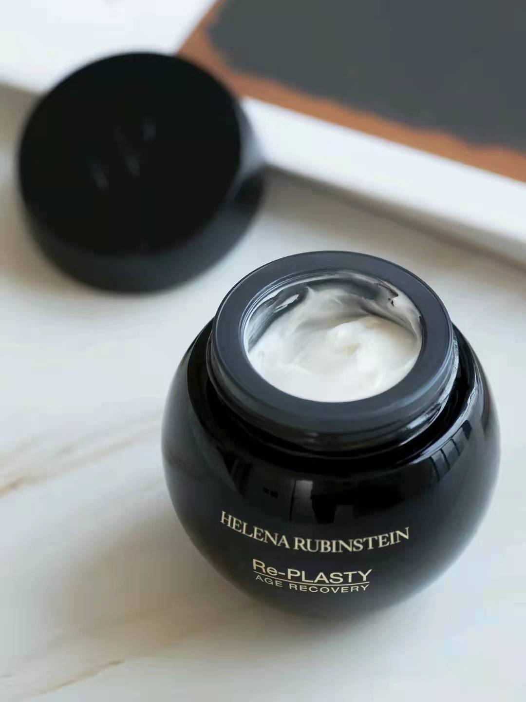 赫莲娜海蓝之谜cpb怎么选,海蓝之谜和赫莲娜护肤品哪个好用