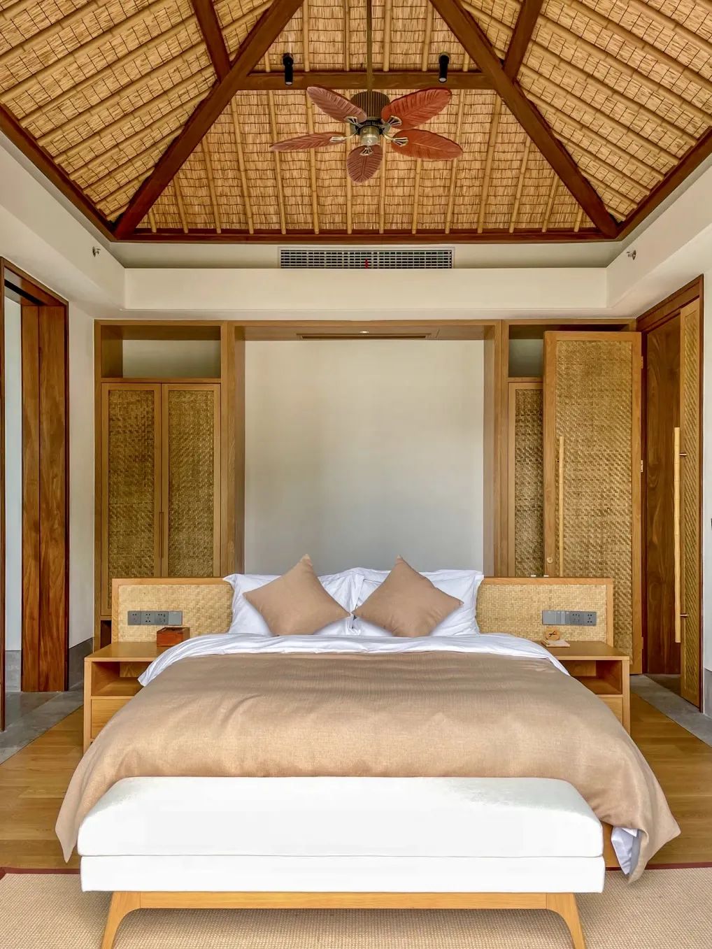 魔都温泉洗浴,魔都温泉酒店