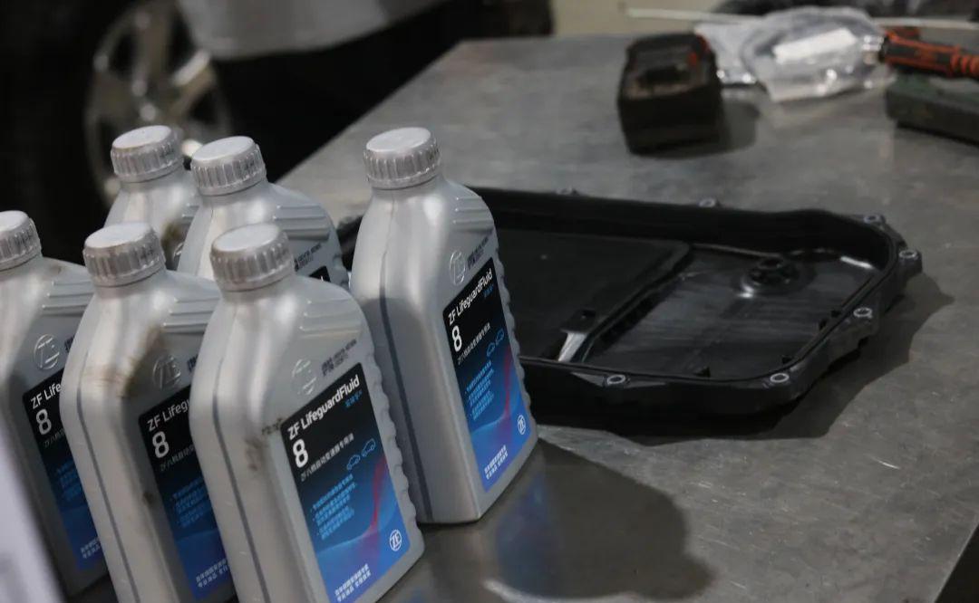 老款宝马730改新款全过程,12年40万公里宝马730翻新