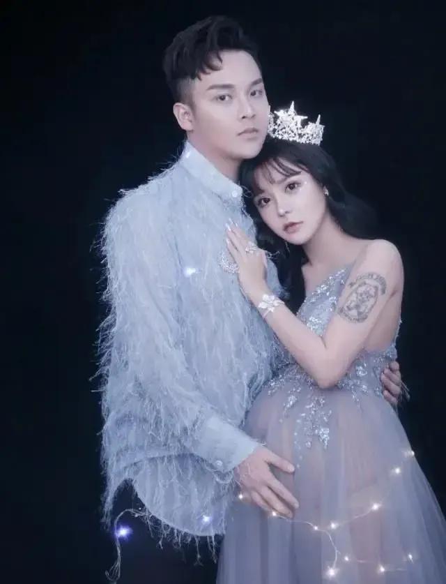 24岁网红韩安冉首次回应四婚,网红韩安冉结过几次婚