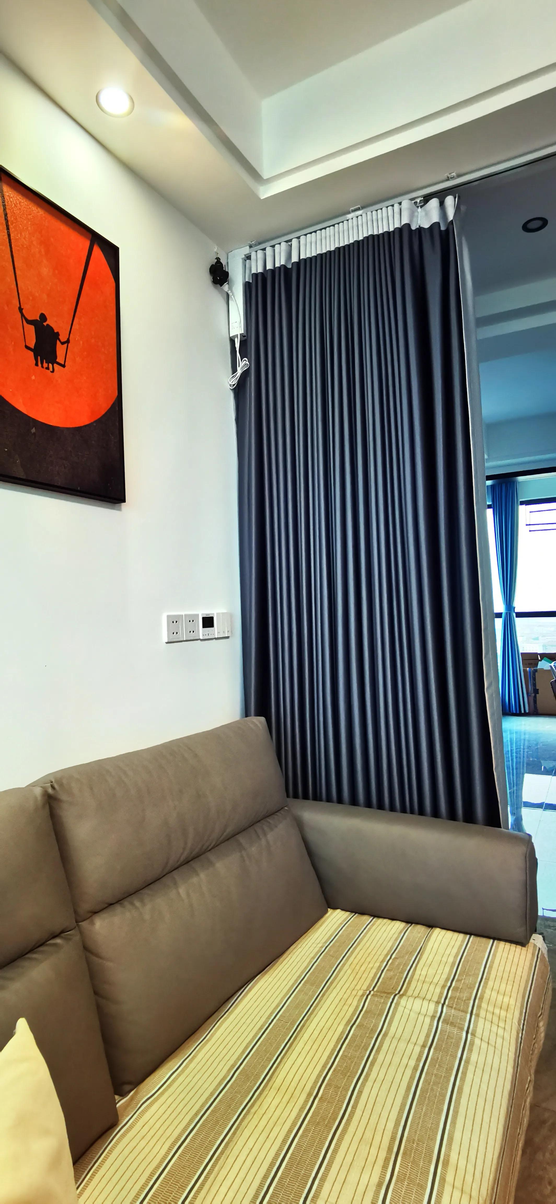 客厅岩板装饰墙,满墙电视柜和岩板背景墙哪个好