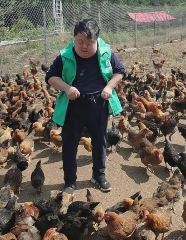 指挥家舟舟癌症,41岁指挥家舟舟纪录片