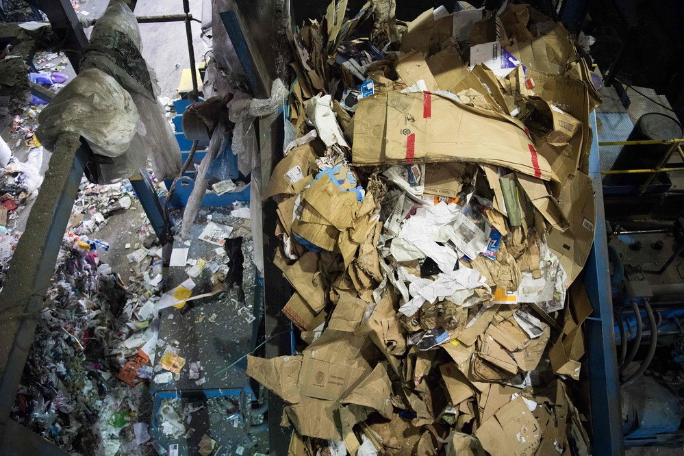 美国将垃圾运到哪个国家,为什么要接收洋垃圾