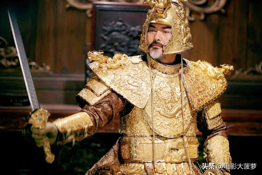 同样跟王鹤棣一起参与综艺的艺人,王鹤棣和周杰伦为什么是一个保镖