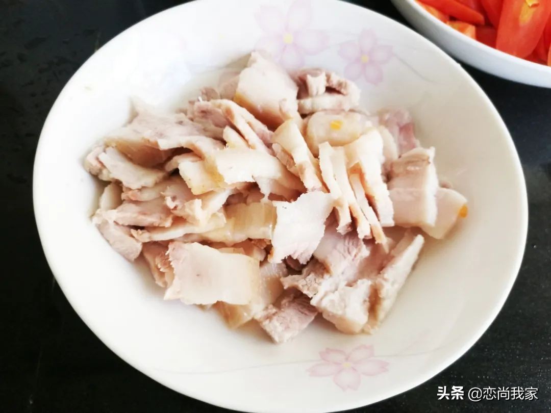 这7个用五花肉做的家常菜，好吃不油腻，过年家里餐桌上可以有