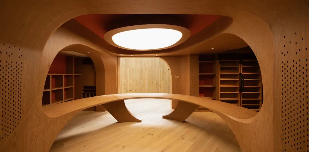 夫妻花110万建豪宅,上海夫妻斥资140万打造环绕的家