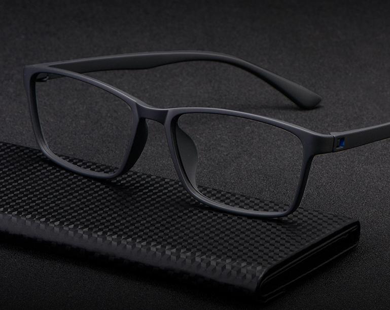 十大口碑好的眼镜,比较靠谱的眼镜框店品牌