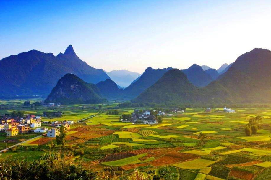 城郊村乡村振兴示范村典型案例,乡村振兴与旅游结合的优秀案例