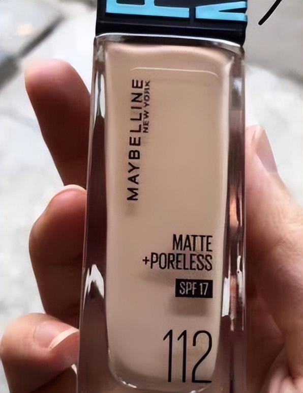 粉底液雅诗兰黛白金推荐,粉底液红黑榜大牌油皮