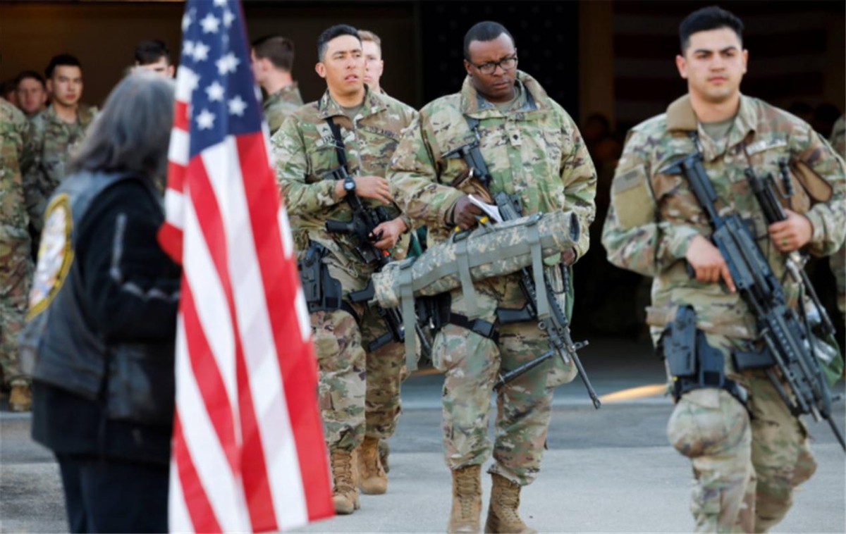 普京该向美国求和？早在70年前，彭德怀就说过向美国服软的后果