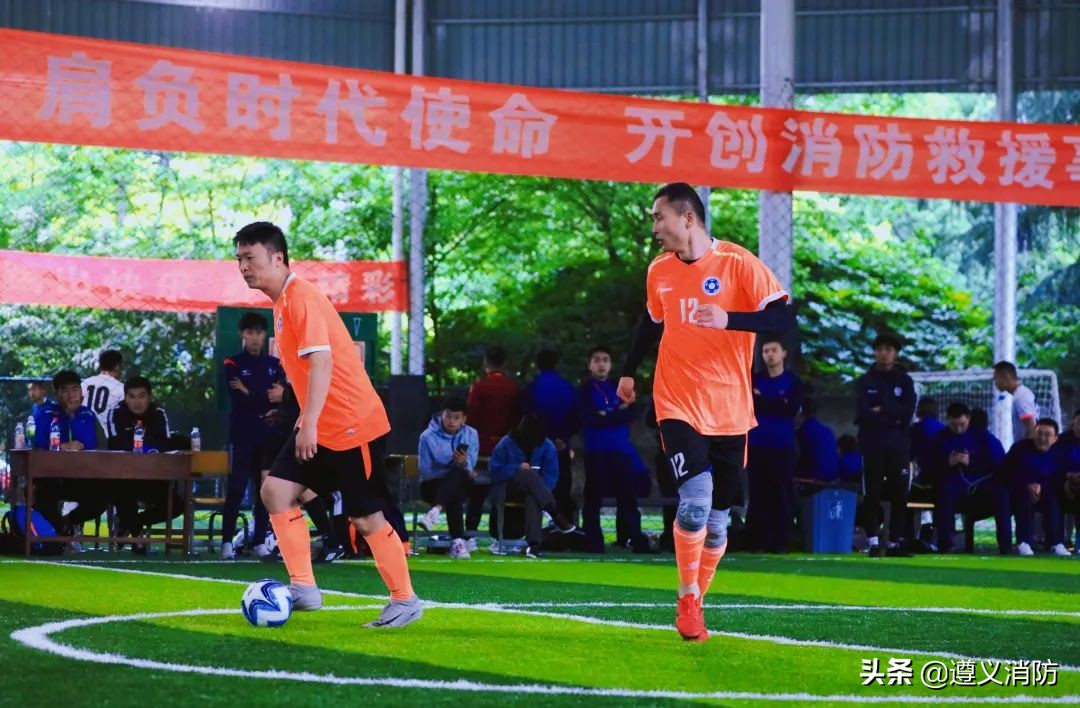 我们是冠军完整版原唱,我们是冠军英文歌曲