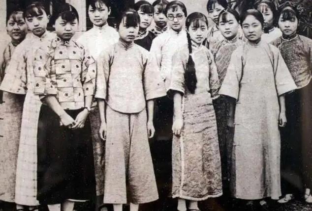 民国时期为什么会有天乳运动,民国时期的天乳运动是怎么回事