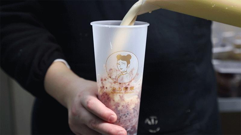 超“实在”的血糯米奶茶，10000杯免费请全成都骑手喝