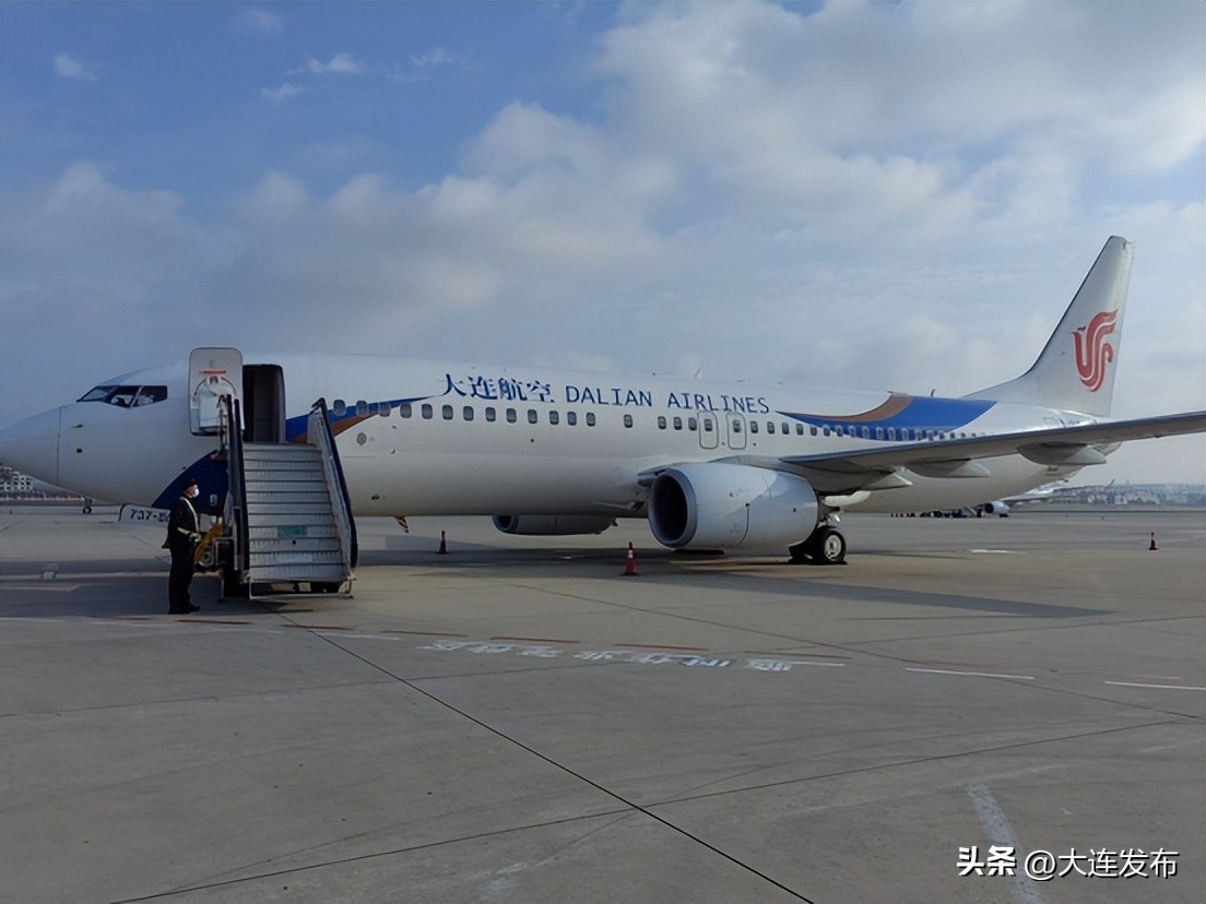大连航空有什么特色,大连航空客舱服务部
