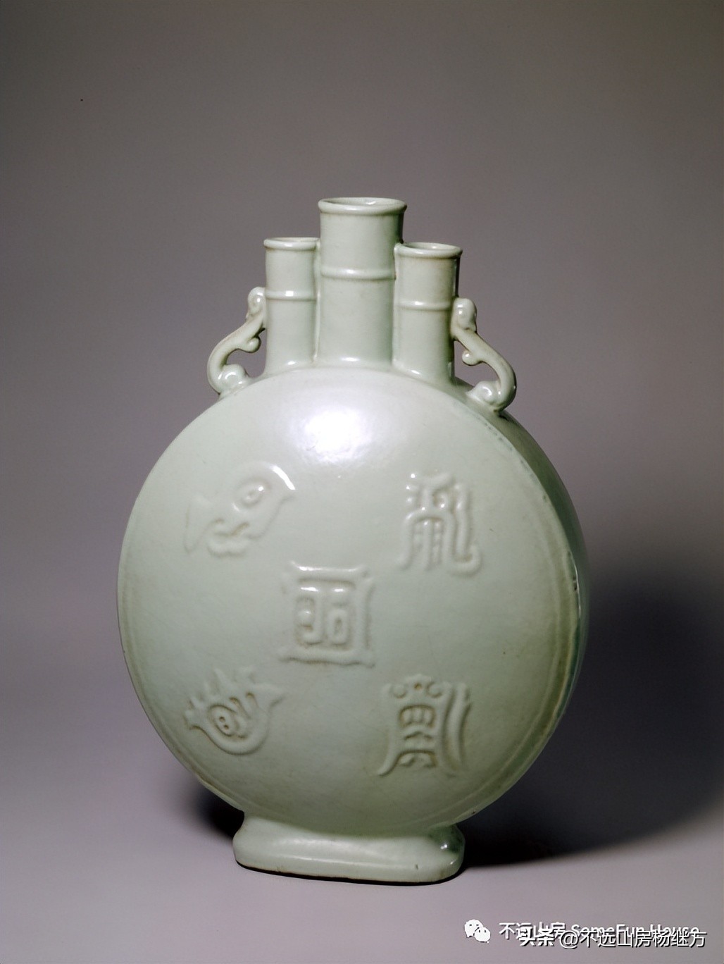 雍正黄色釉瓷器图,清代雍正朝粉青釉瓷器鉴赏