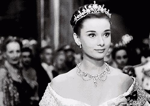 下颚流畅,流畅的下颚线图片