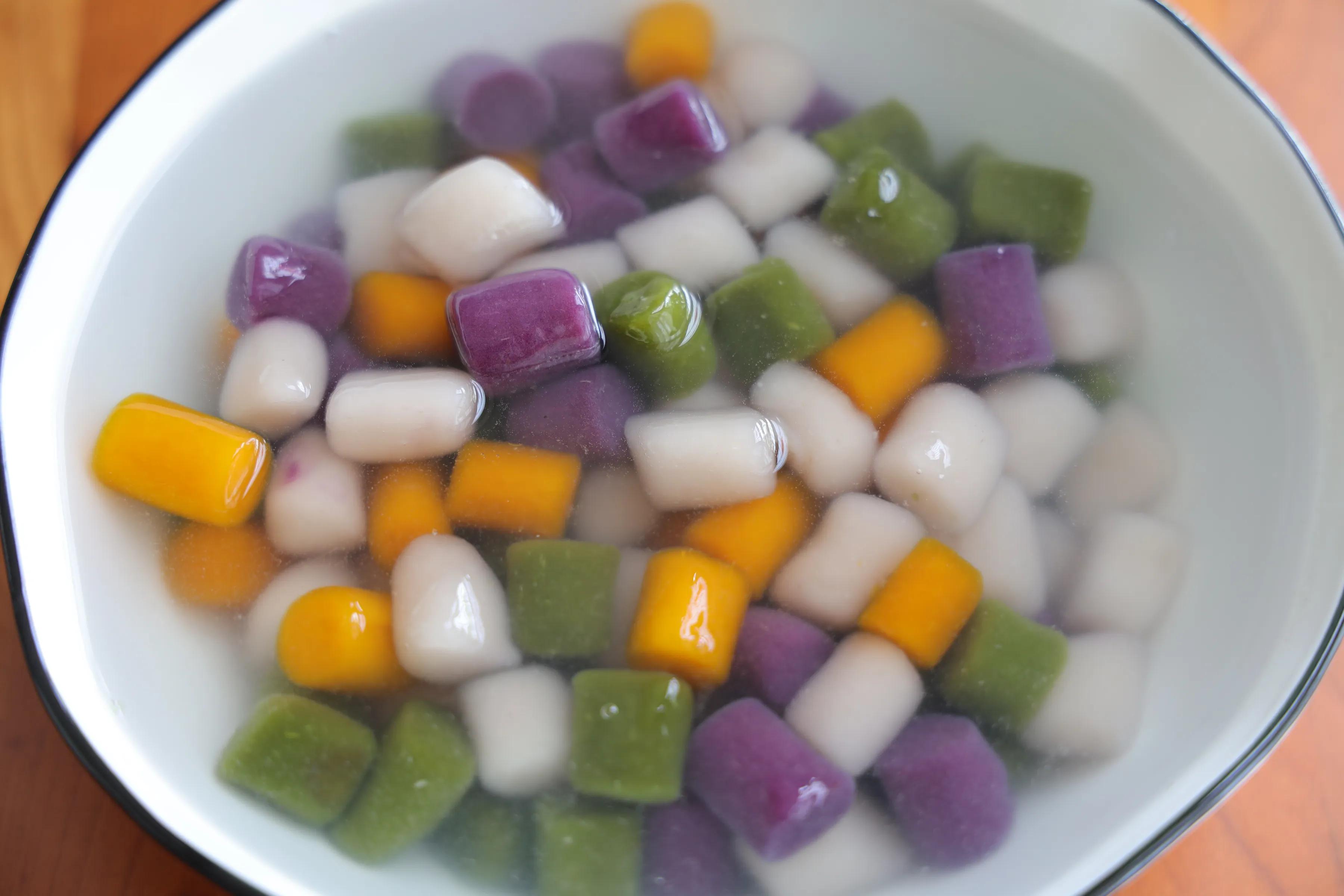 甜品店那么贵的芋圆甜品，在家自己做，做一次可以吃一整个夏天