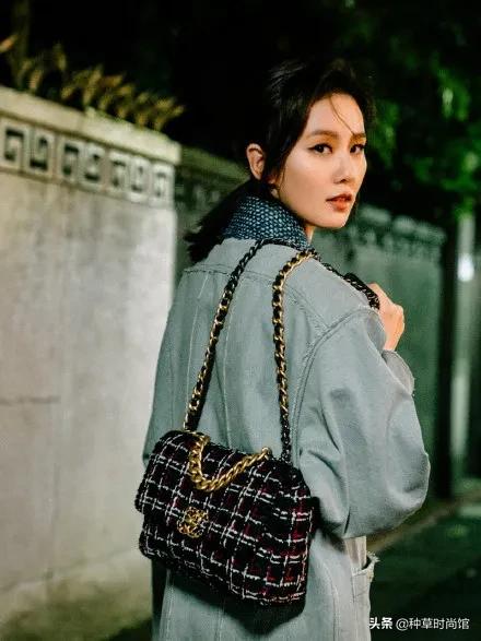 大牌包包入门推荐3000左右黑色,今年最值得入手的大牌包包推荐