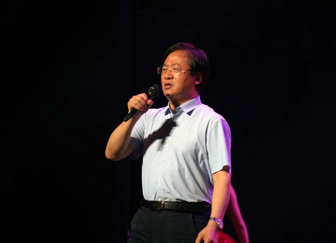 震撼现场|2023“炫·青春”南通大学艺术学院毕业展演绽放通城