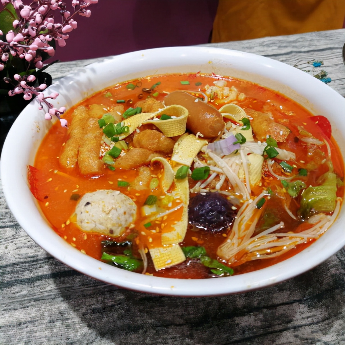 新手开麻辣烫流程,开张亮麻辣烫店新手必学