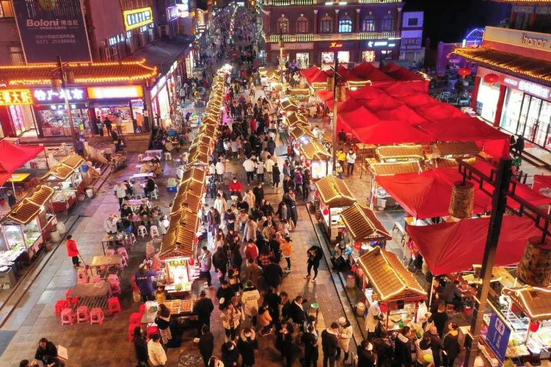 河南开封夜市的传说,开封鼓楼夜市和西司夜市