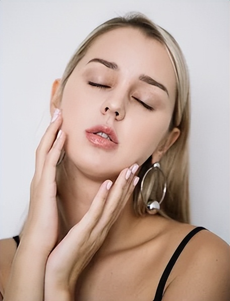 国货精华大概费用多少,国货超便宜精华