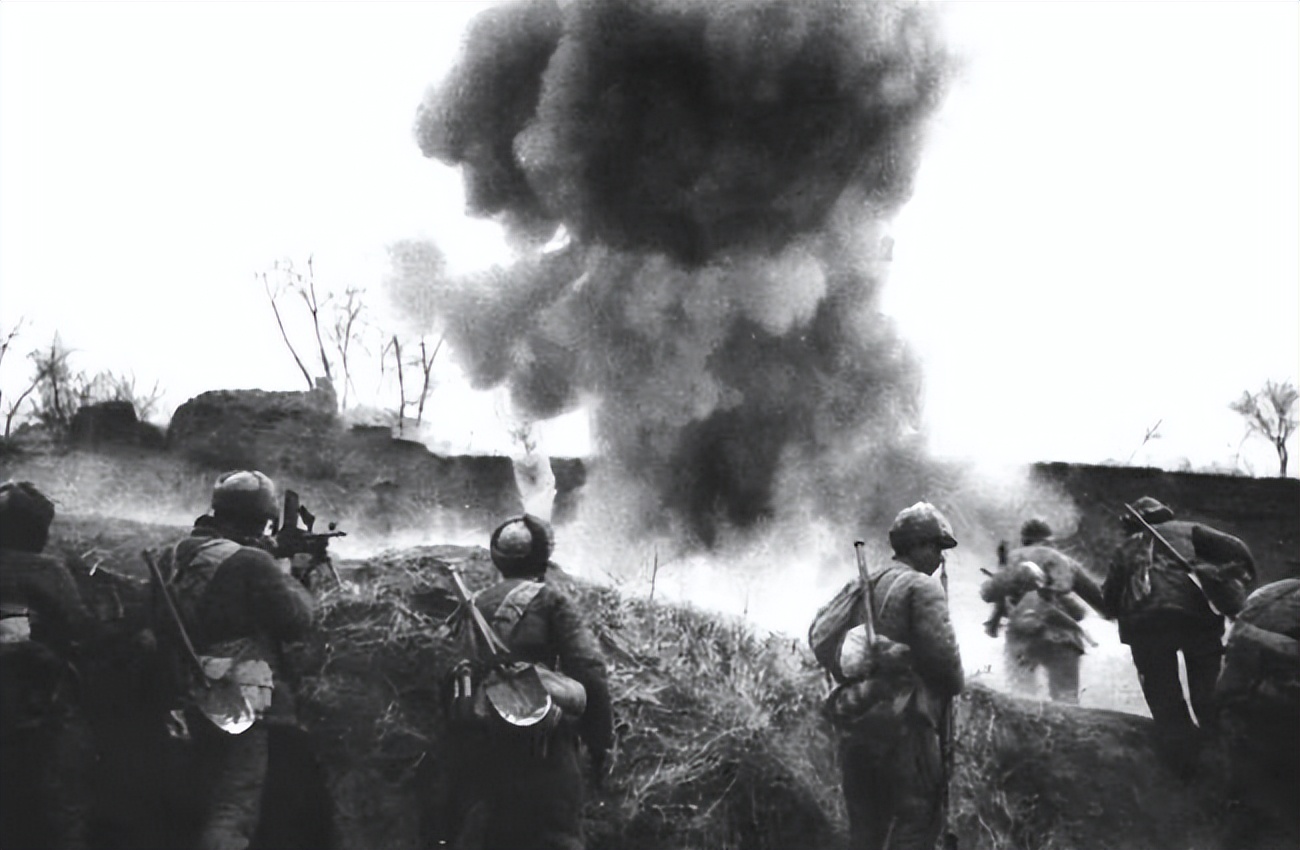 叶飞讲孟良崮完整版,孟良崮叶飞借兵