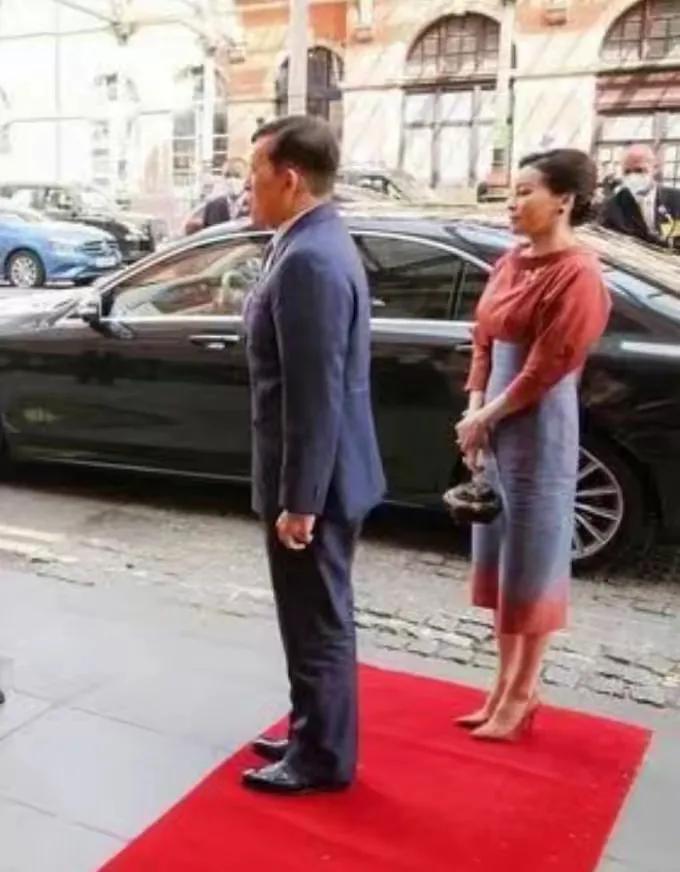 泰国国王出席查尔斯三世加冕礼,泰国国王出席英国国王加冕仪式