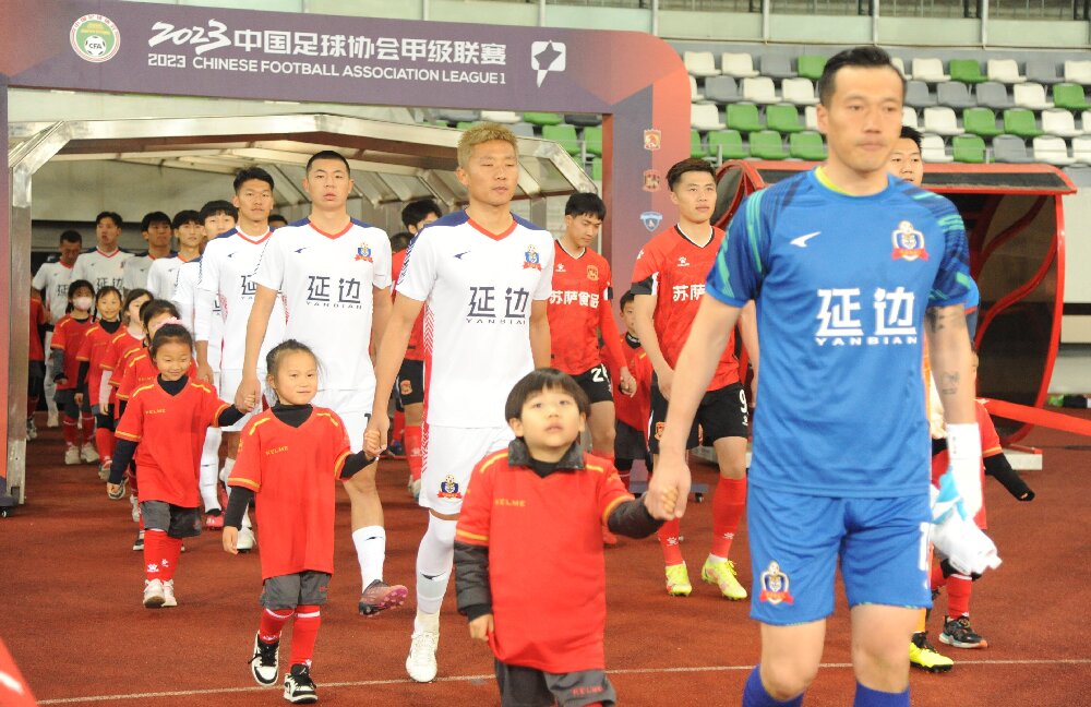 青岛红狮vs延边龙鼎集锦,猛虎苏醒咆哮