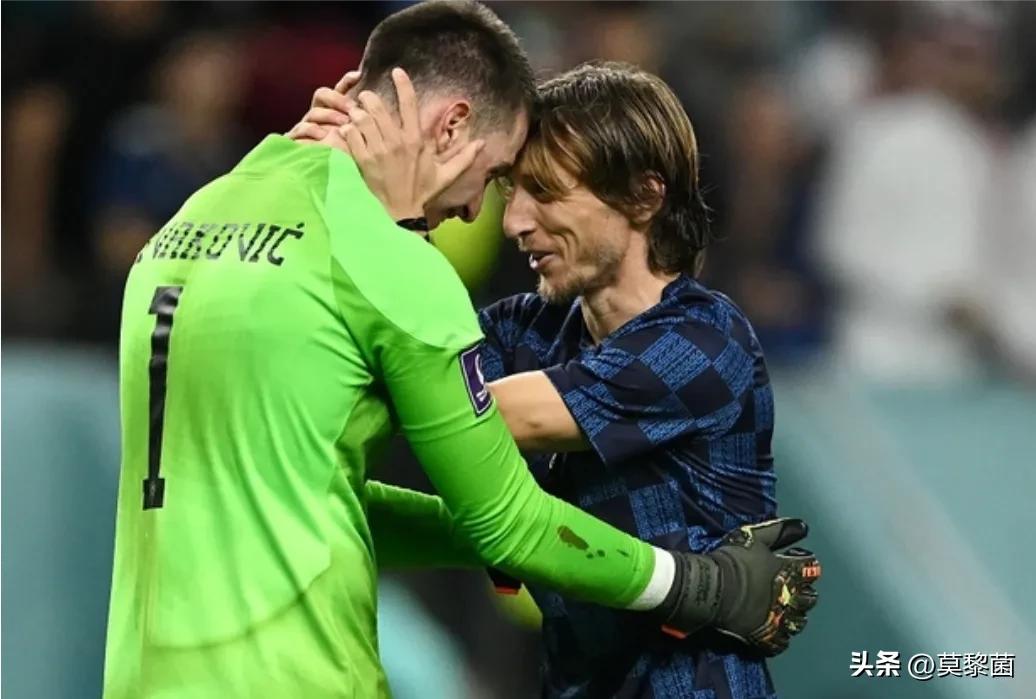利瓦科维奇不做门将了吗,利瓦科维奇现在效力哪些球队