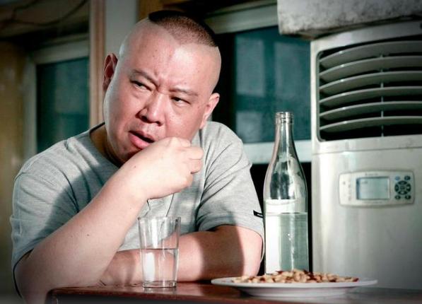 郭德纲的相声特点和缺陷,名家评郭德纲对相声的贡献