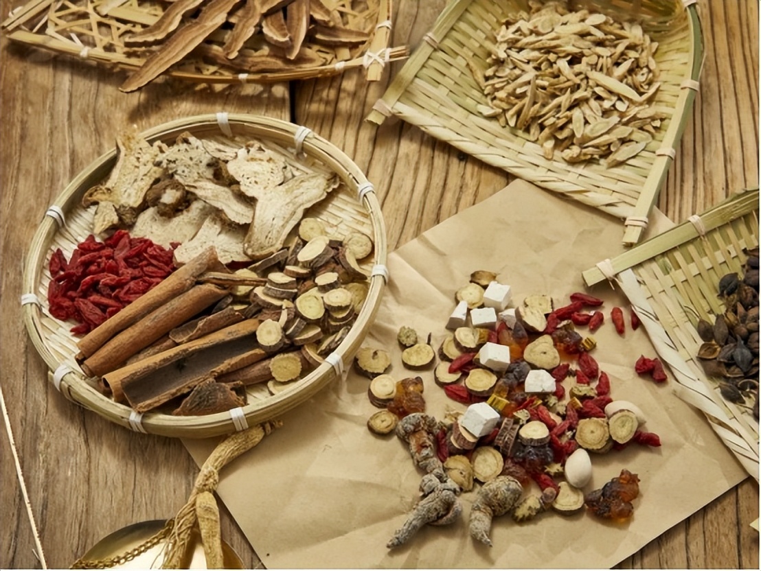 雌激素下降为何容易尿路感染,反复尿路感染能用雌激素吗