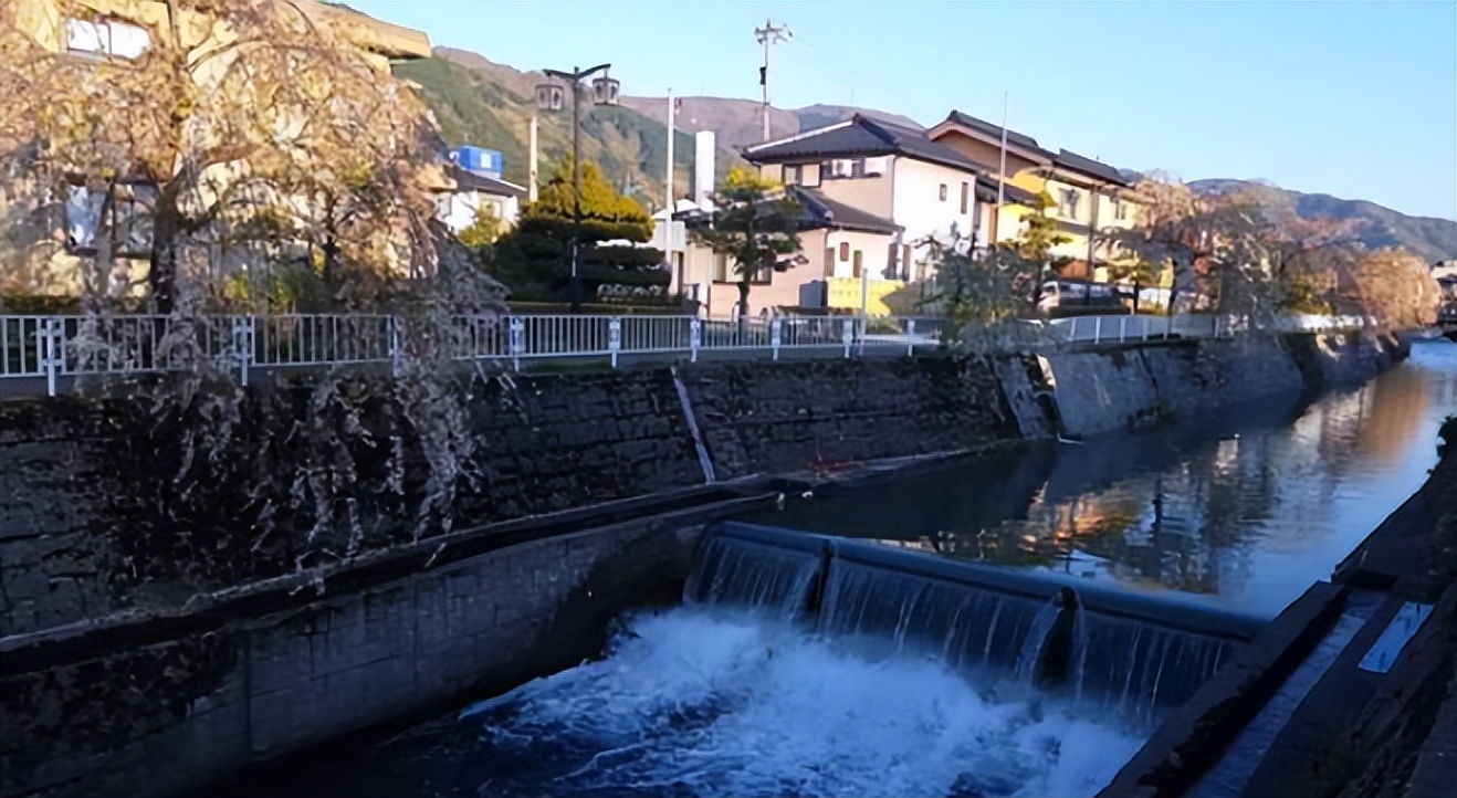 日本旅游小镇排行榜前十,日本小镇景区