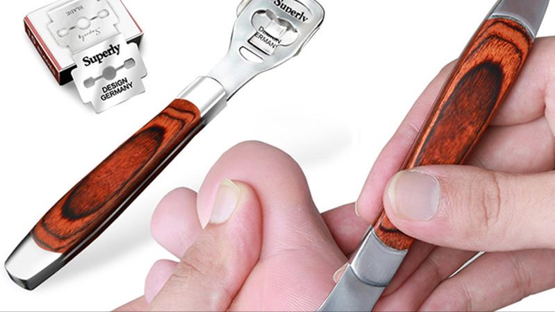 脚底板起茧子走路疼怎么回事,脚底板长茧走路痛咋办