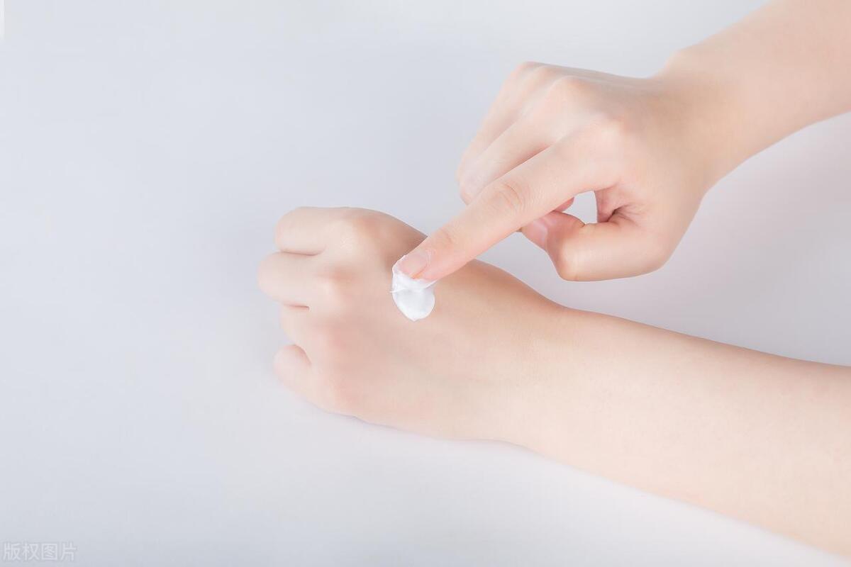 突发汗疱疹怎么办,如何缓解汗疱疹的灼热