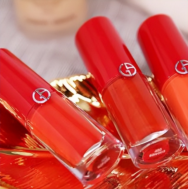 夏日显白口红滋润版,夏日显白的口红色号有哪些