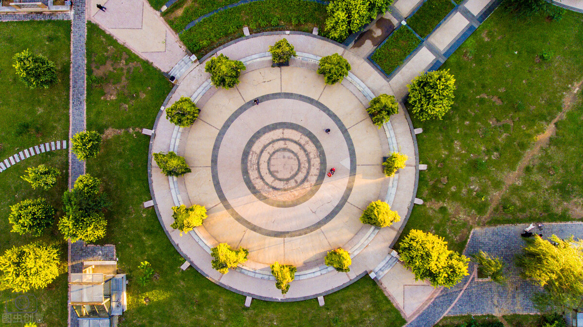 43岁的慕兰保姆,保姆慕兰月薪一万深圳打工