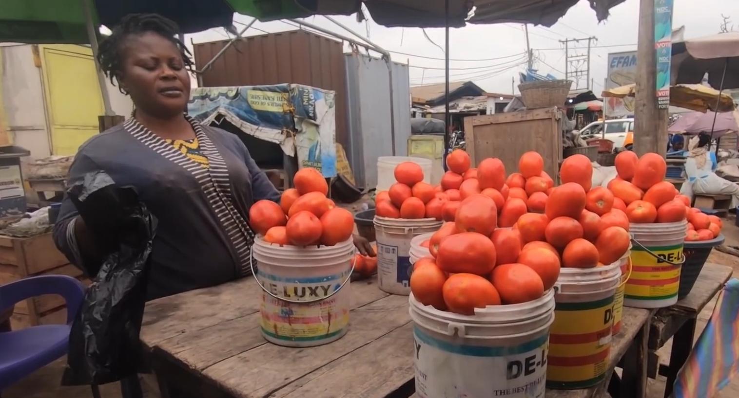 非洲物价有多低？带150元逛加纳集市，买了一家四口一星期的食物